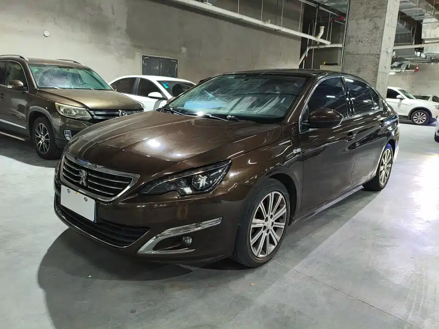 Peugeot 408