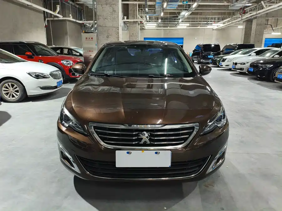 Peugeot 408