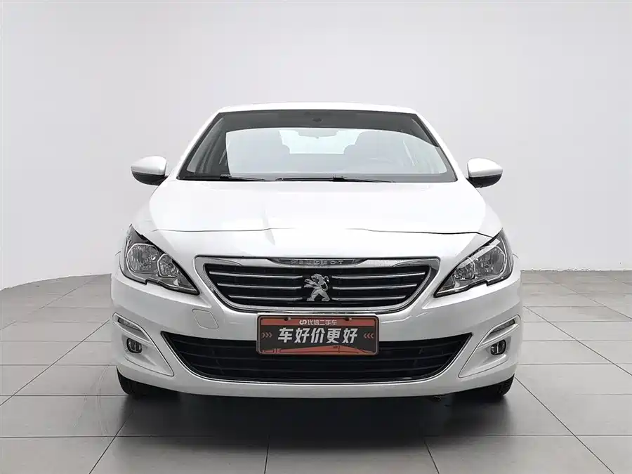 Peugeot 408