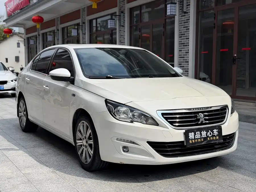 Peugeot 408