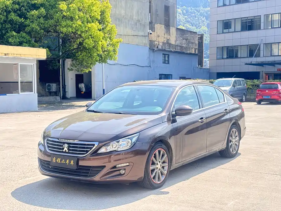 Peugeot 408