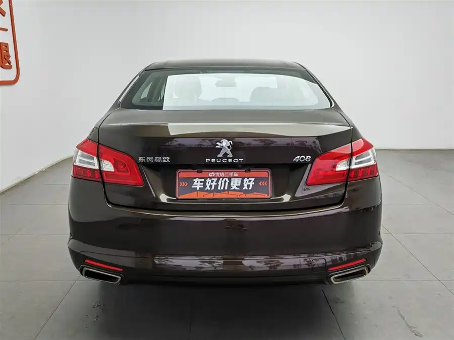 Peugeot 408