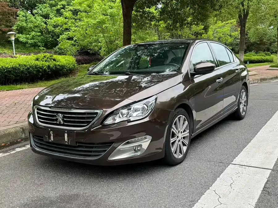 Peugeot 408