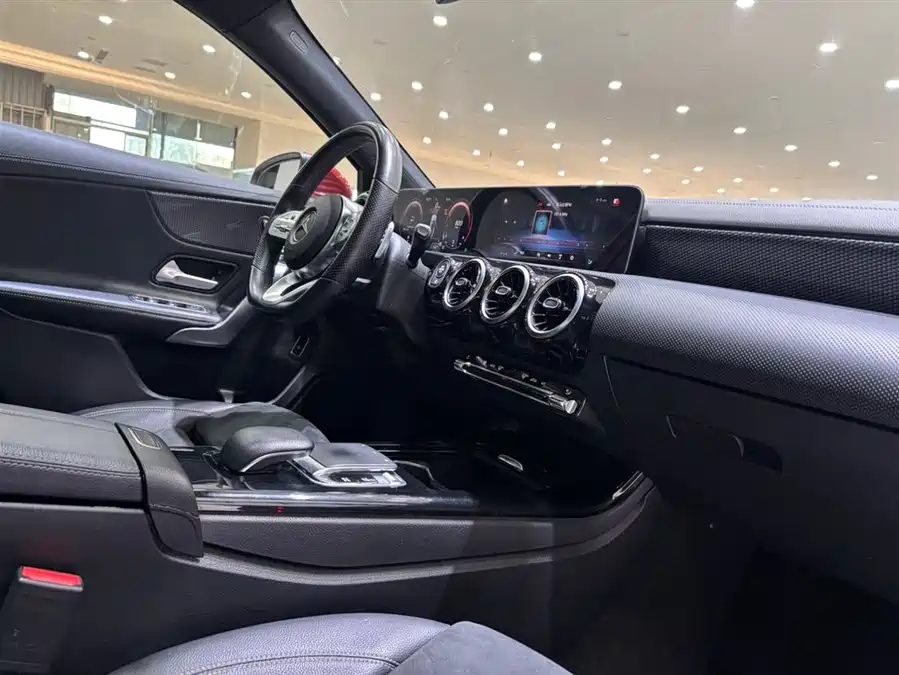 Mercedes Benz Class A