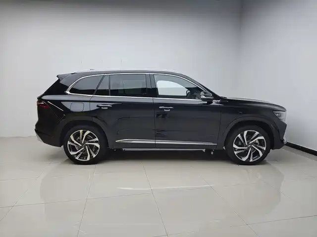Geely Xingyue L