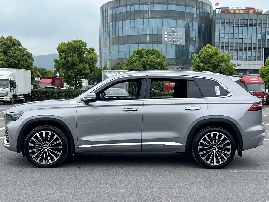 Geely Xingyue L