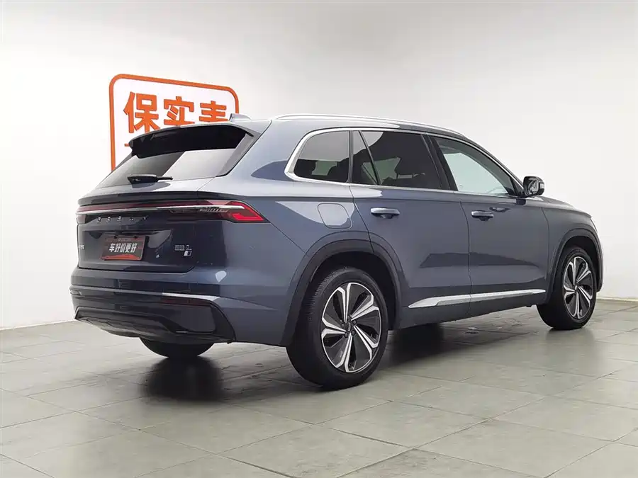 Geely Xingyue L