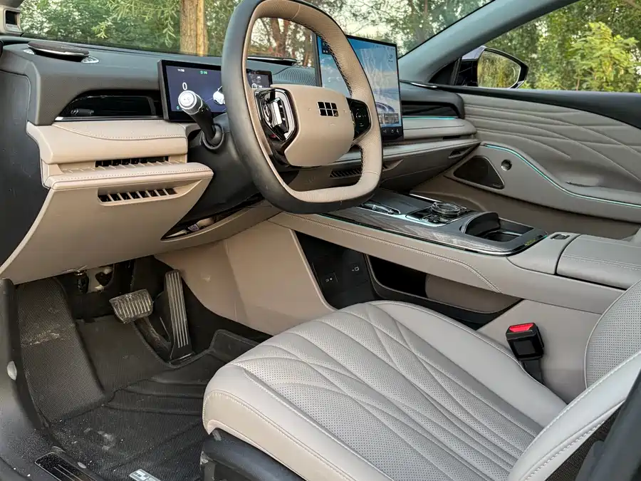 Geely Galaxy Star 8