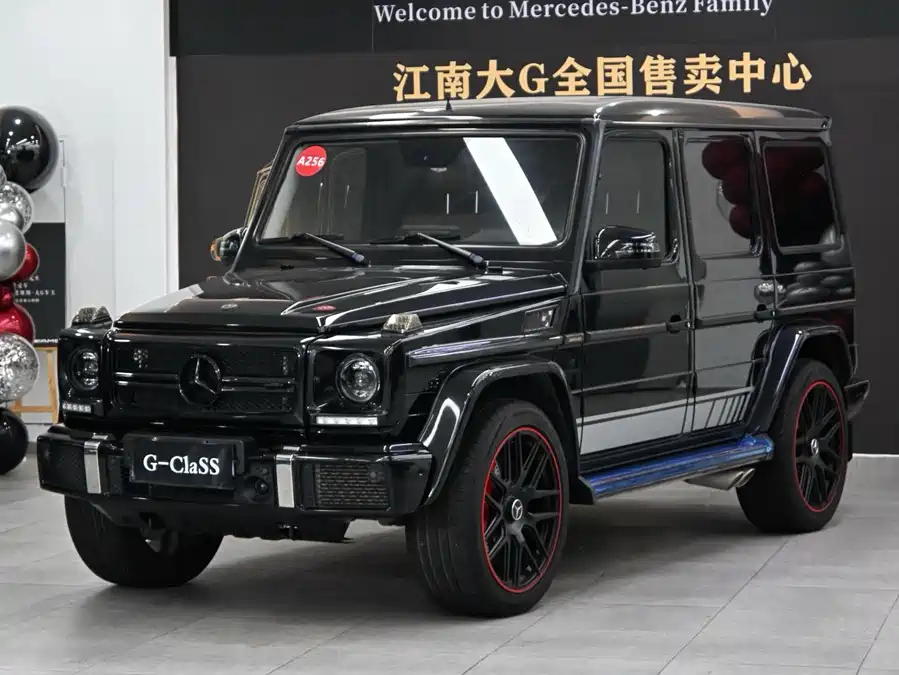 Mercedes Benz G-rated