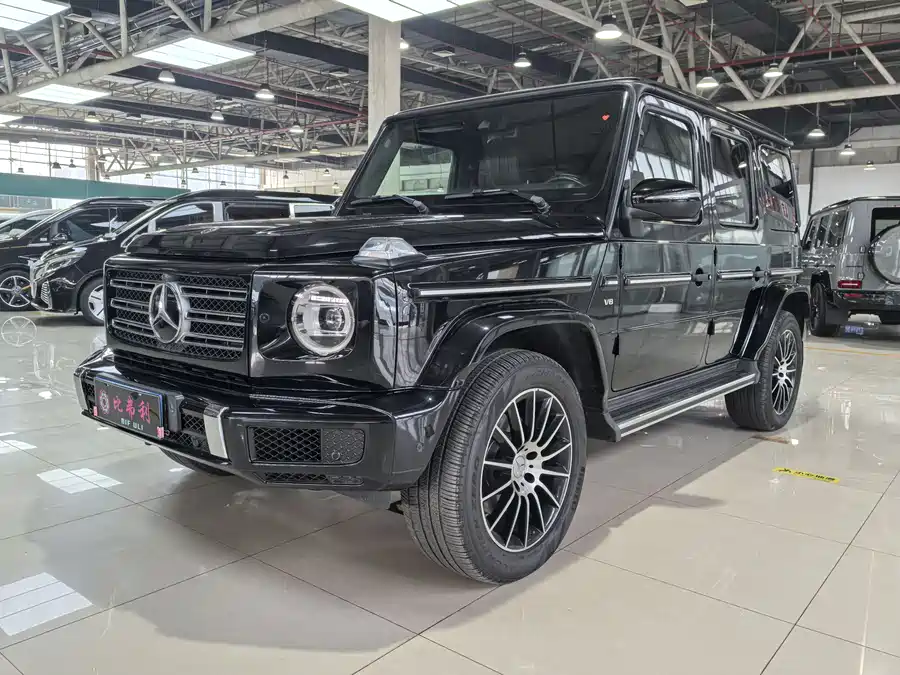 Mercedes Benz G-rated