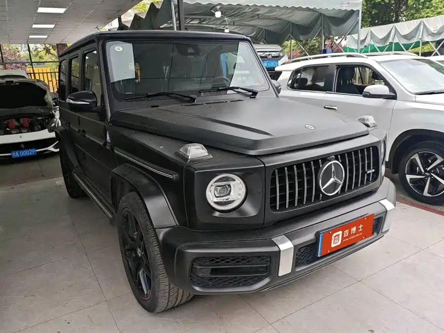 Mercedes Benz G-rated
