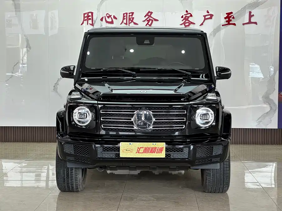 Mercedes Benz G-rated