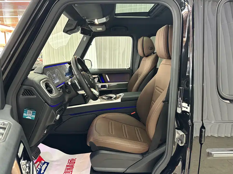 Mercedes Benz G-rated