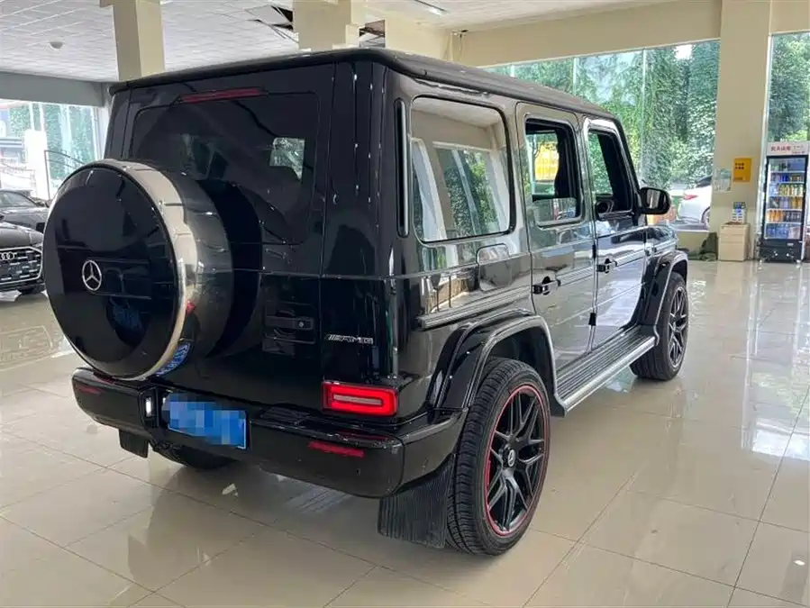 Mercedes Benz G-rated