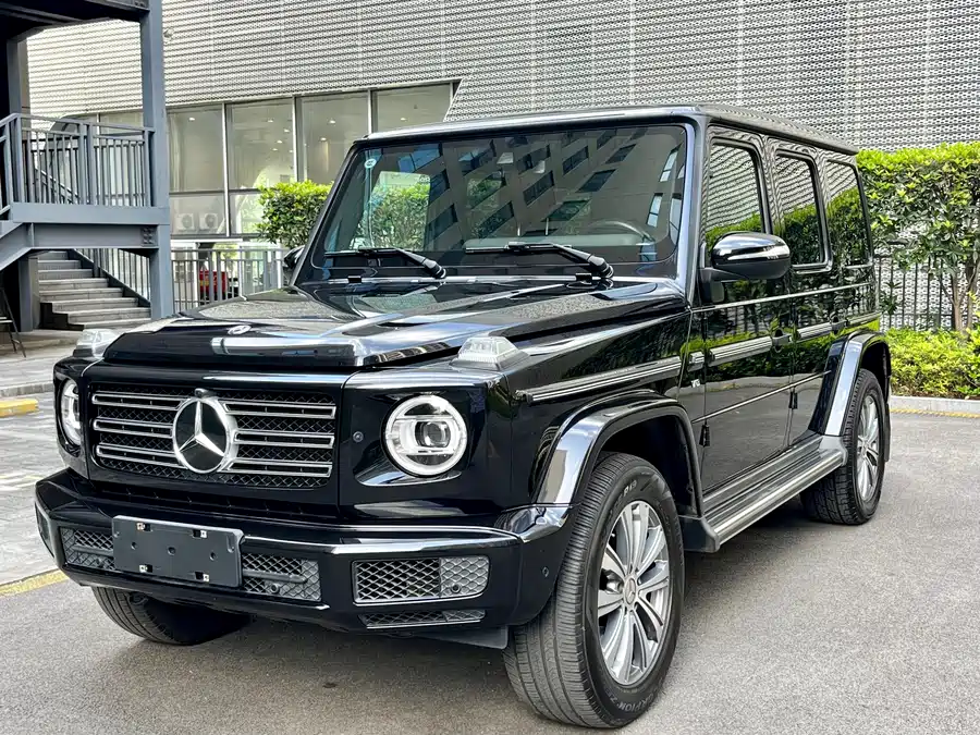 Mercedes Benz G-rated