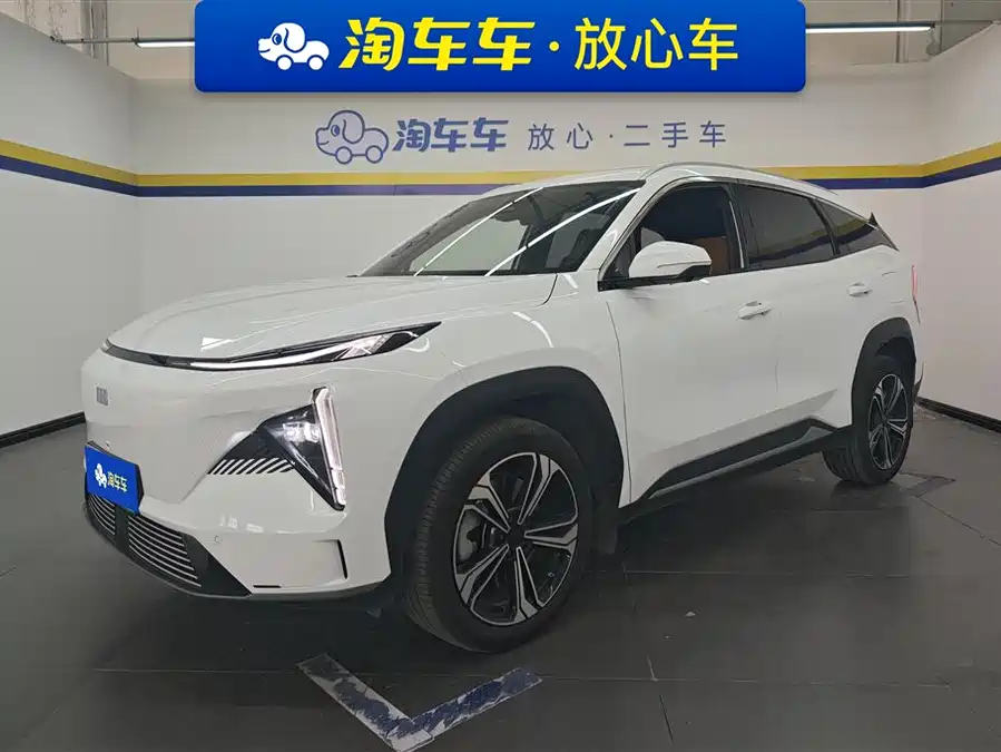 Geely Galaxy L7