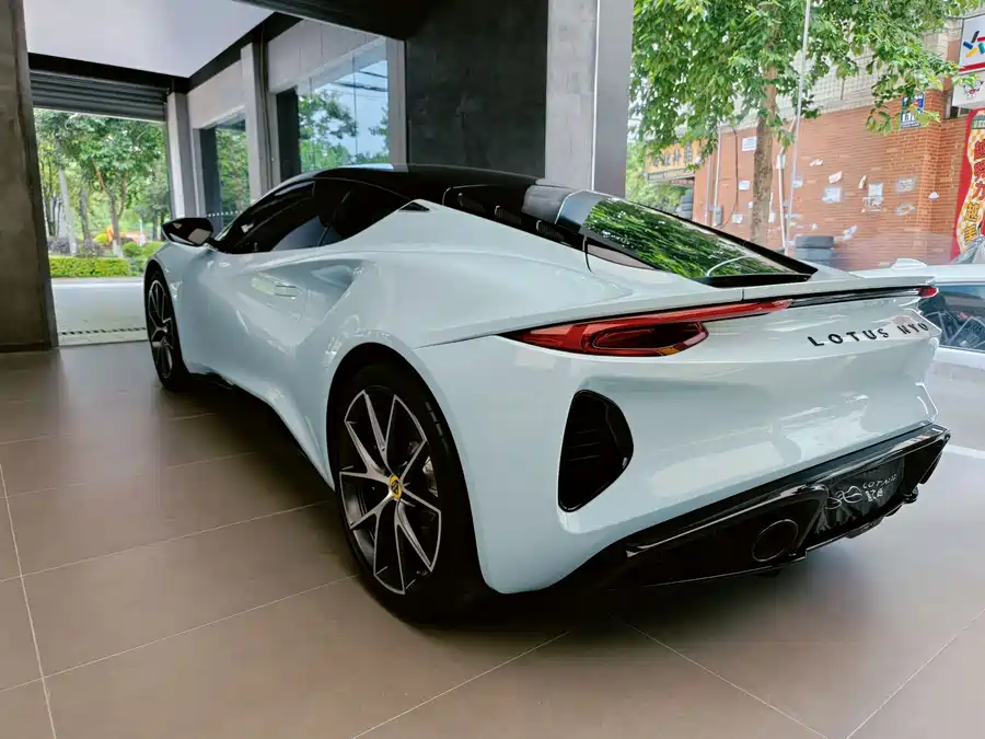Lotus EMIRA