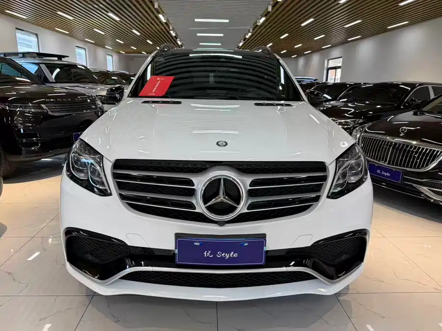 Mercedes Benz GLS