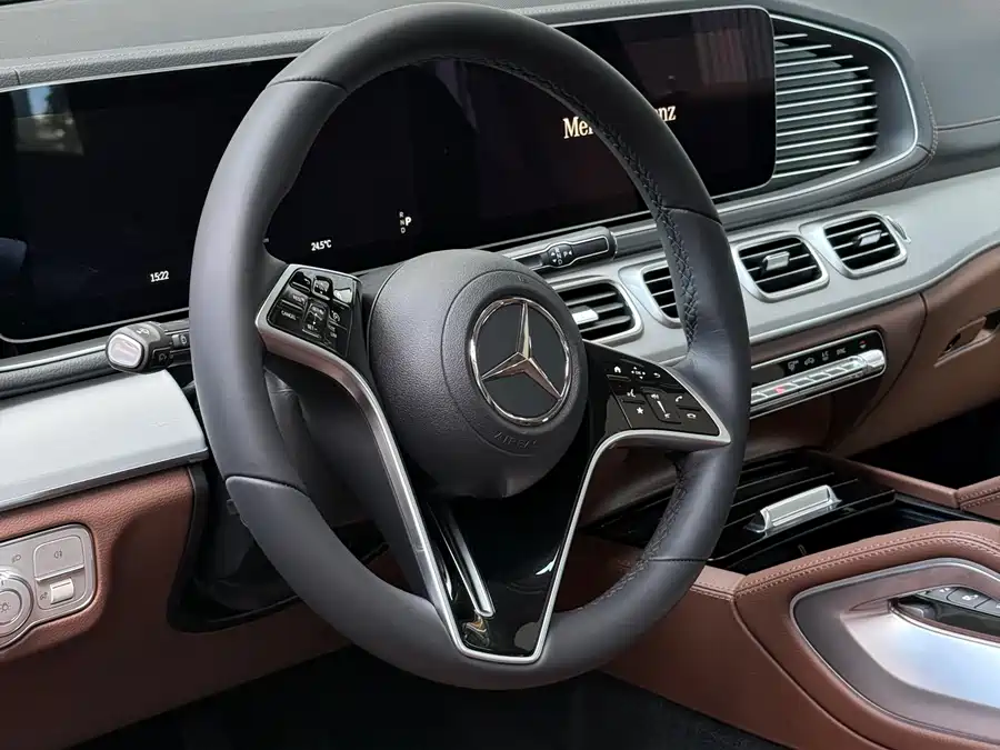 Mercedes Benz GLS