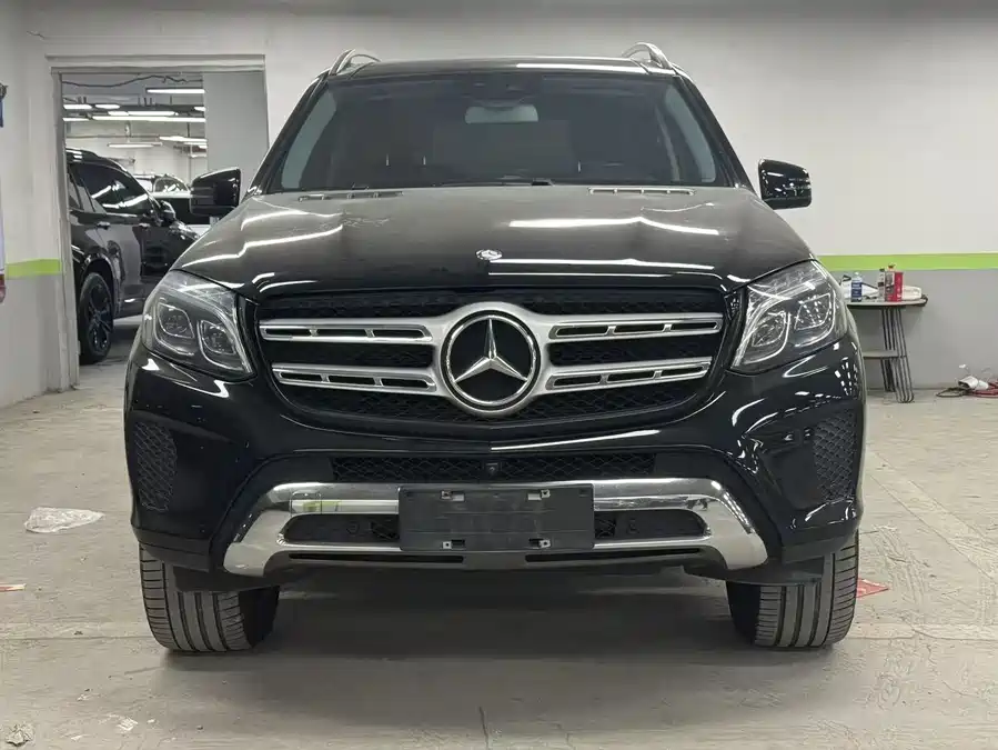 Mercedes Benz GLS