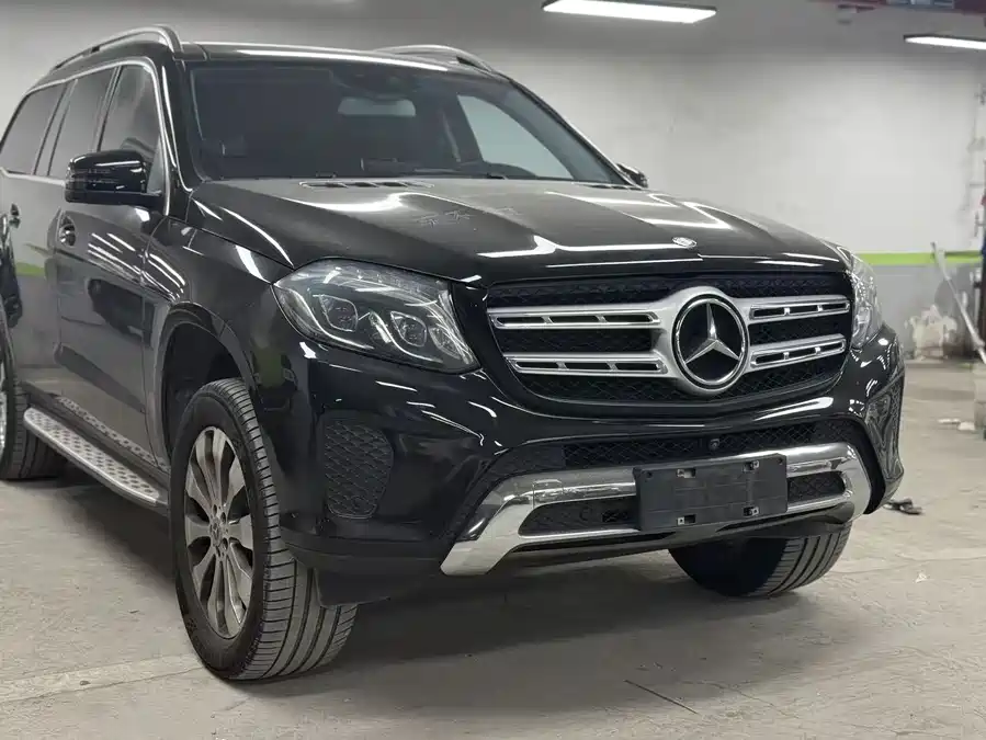 Mercedes Benz GLS