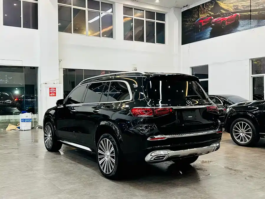 Mercedes Benz GLS