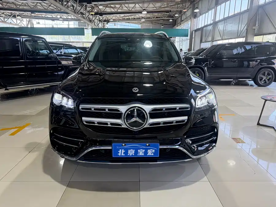 Mercedes Benz GLS
