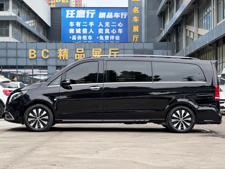 Mercedes Benz Vito