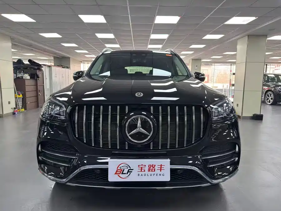 Mercedes Benz GLS
