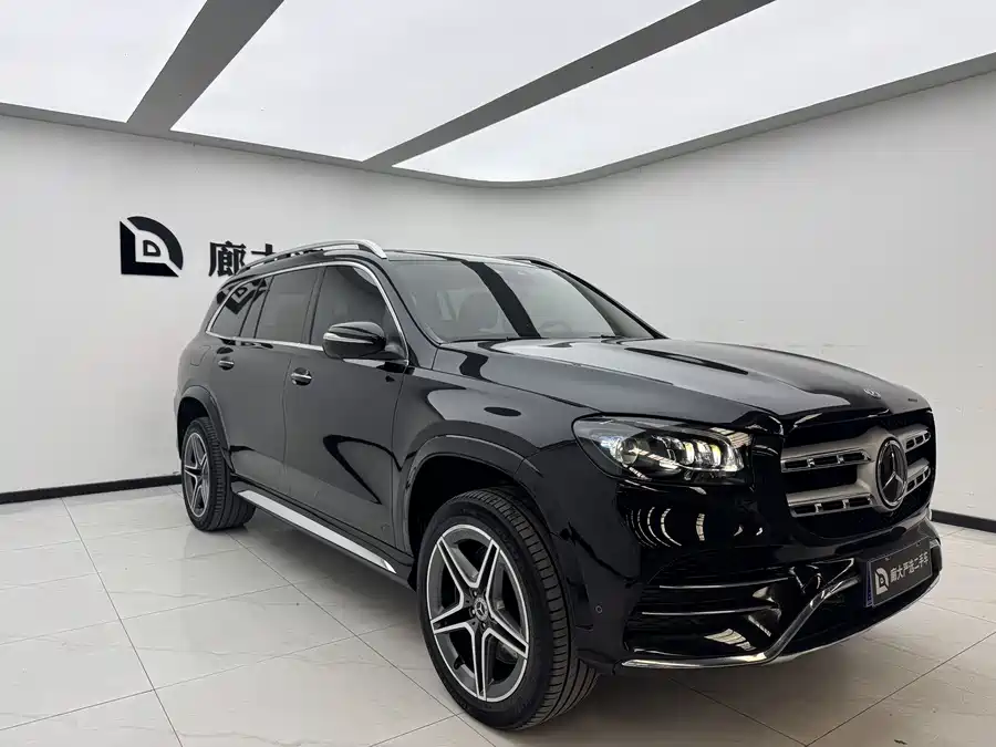 Mercedes Benz GLS
