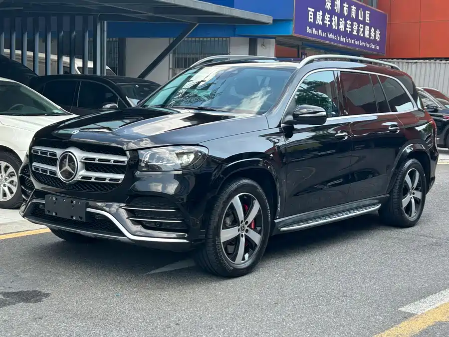 Mercedes Benz GLS