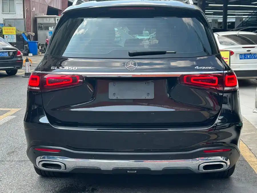 Mercedes Benz GLS
