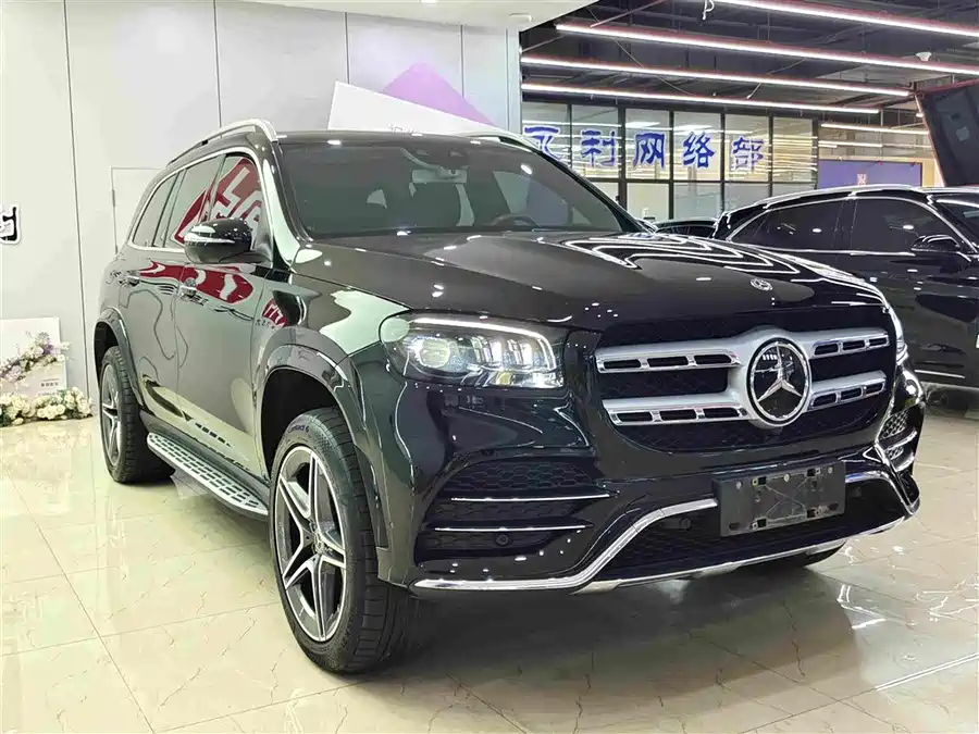 Mercedes Benz GLS