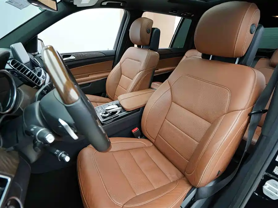Mercedes Benz GLS