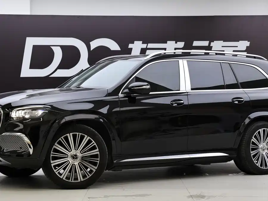 Mercedes Benz GLS