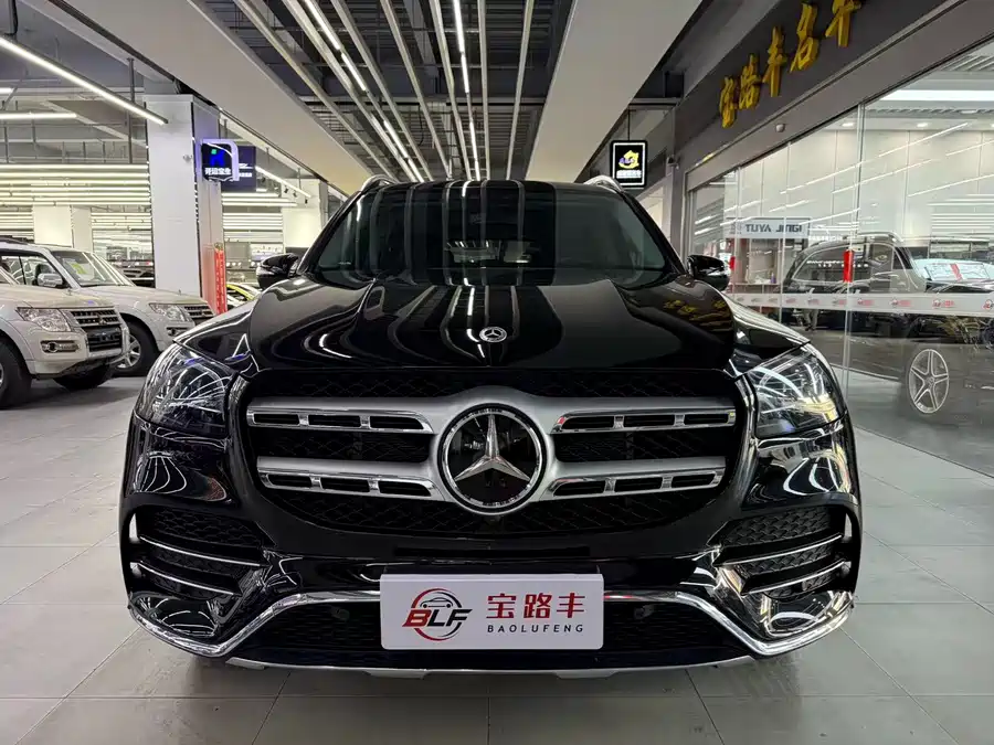 Mercedes Benz GLS