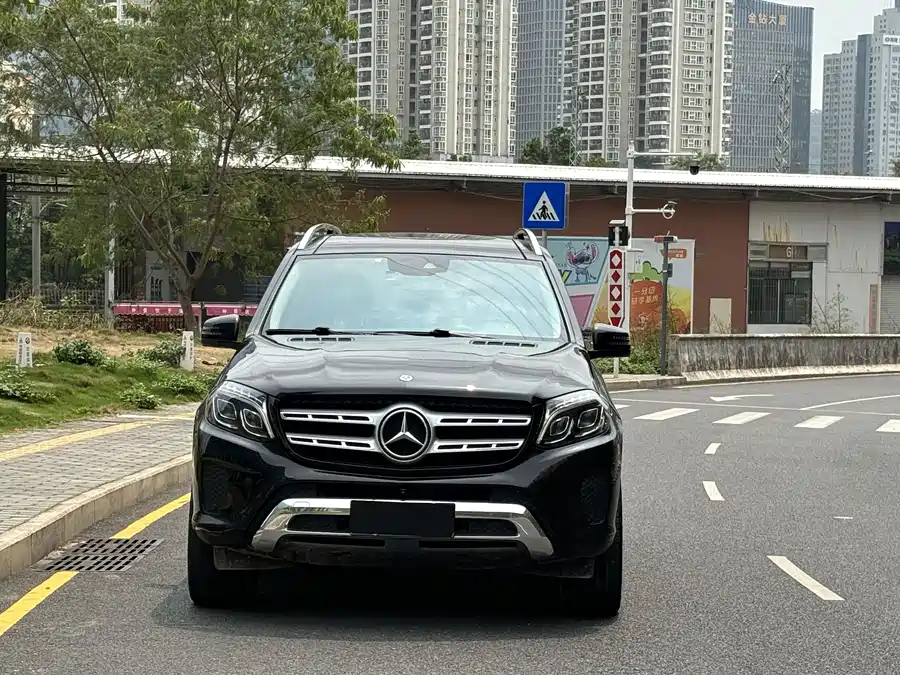 Mercedes Benz GLS