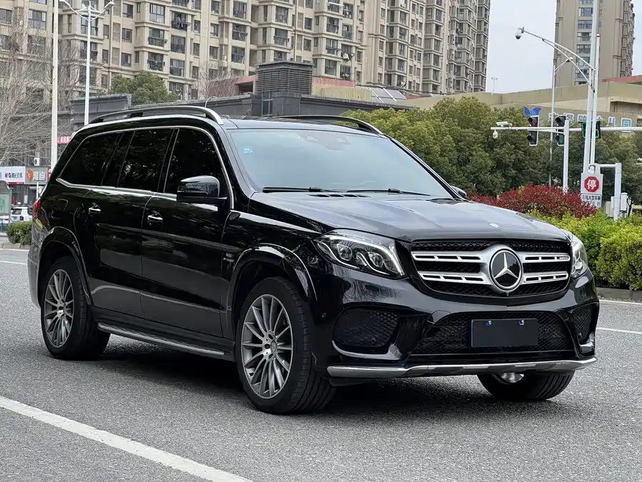 Mercedes Benz GLS