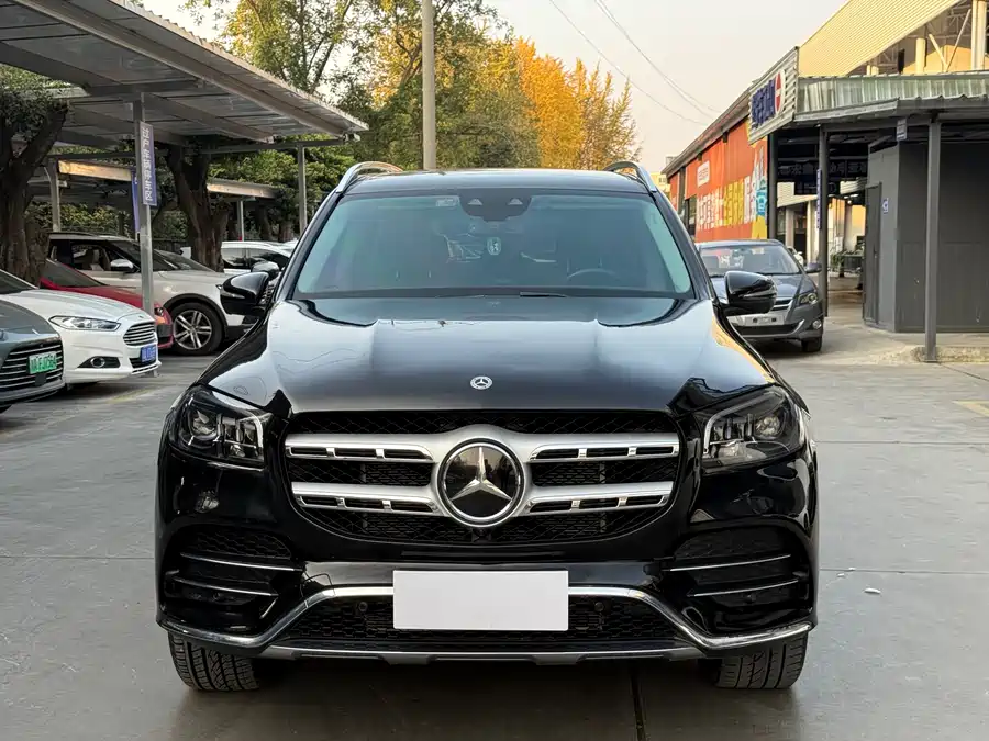 Mercedes Benz GLS