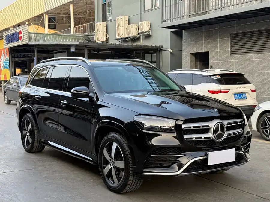 Mercedes Benz GLS