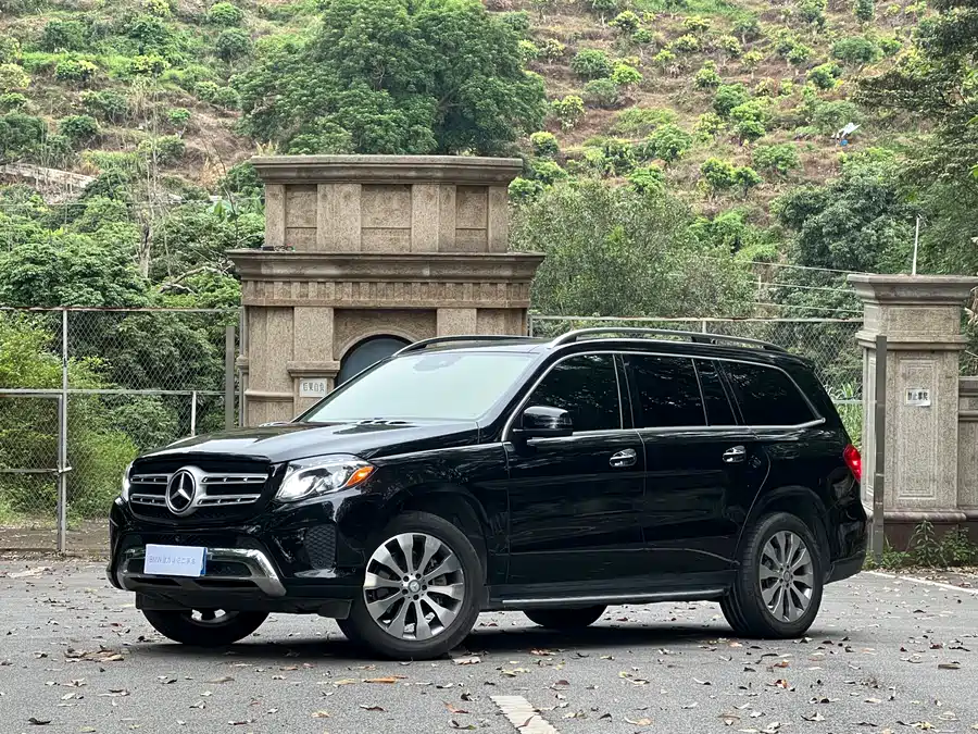 Mercedes Benz GLS