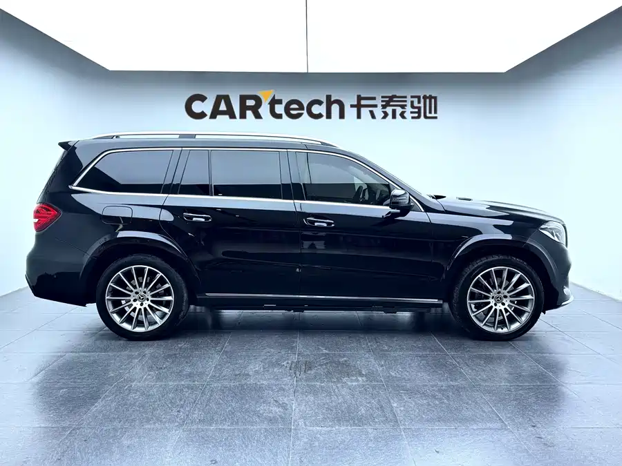 Mercedes Benz GLS