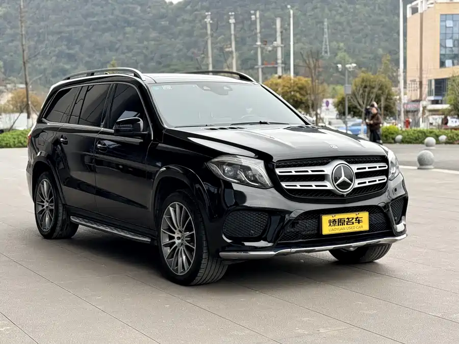 Mercedes Benz GLS