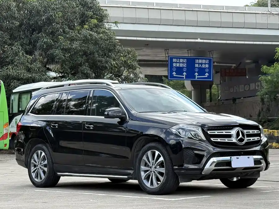 Mercedes Benz GLS