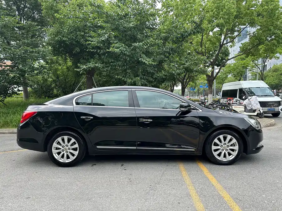 Buick LaCrosse