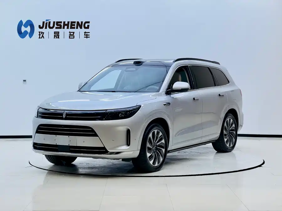 AITO Wenjie M7