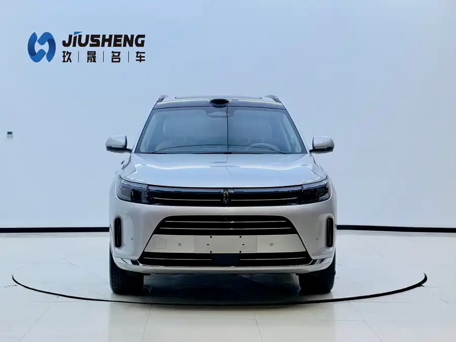 AITO Wenjie M7