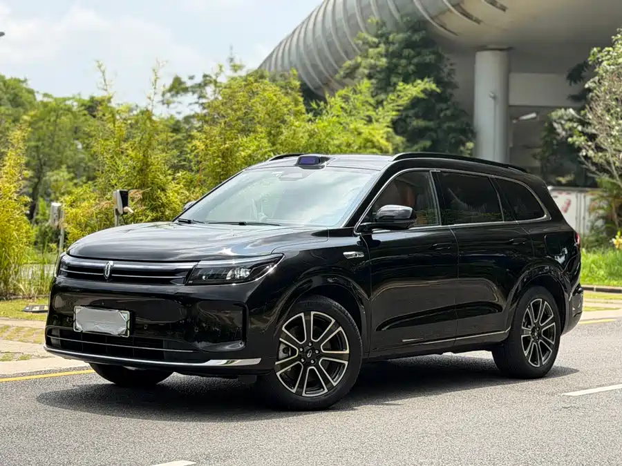 AITO Wenjie M7