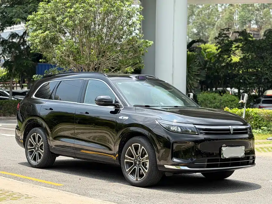 AITO Wenjie M7