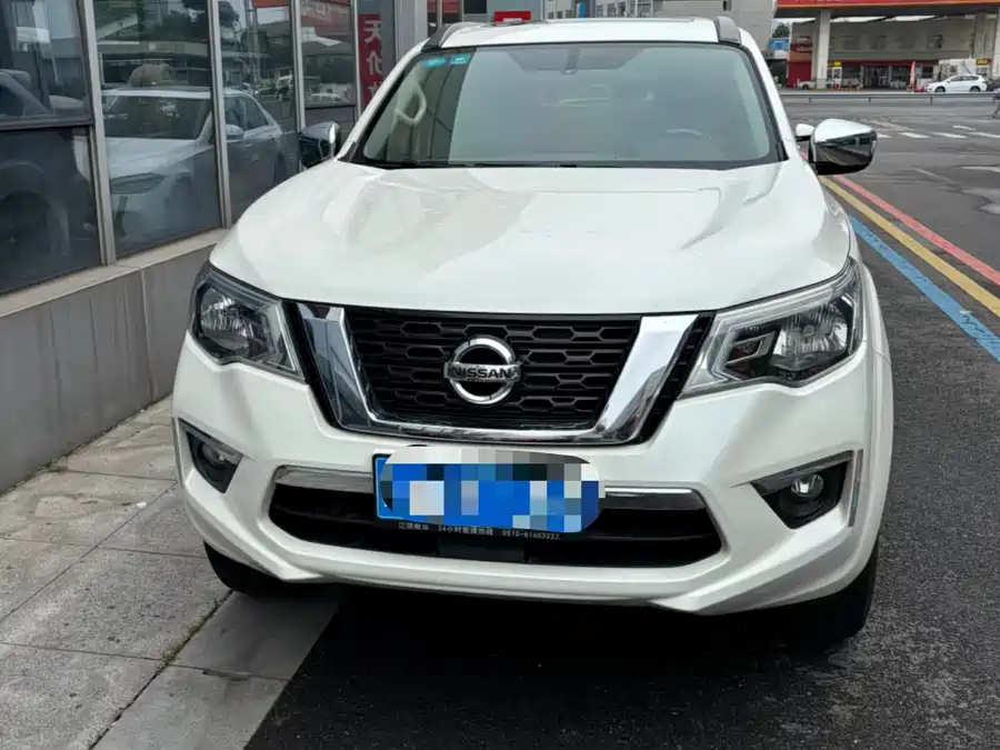 Nissan Terra